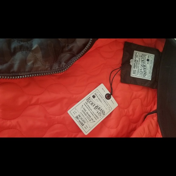 Lucky Brand Camo Quilted Bomber Jacket NWT Size M - Picture 2 of 6